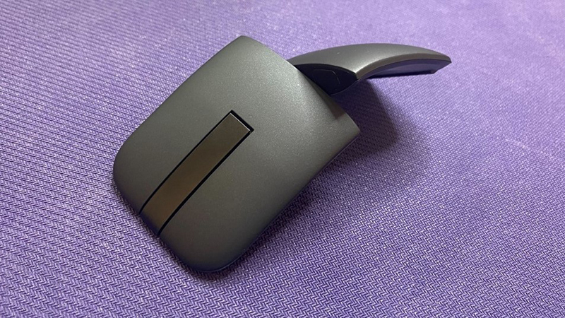 Blog-Nha-Sau-Review_danh_gia_Dell_Bluetooth_Travel_Mouse_MS700