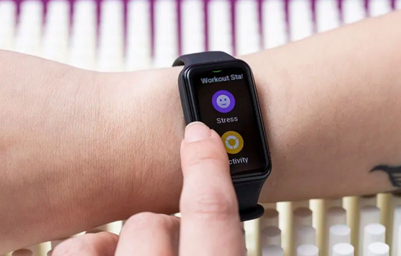 Có khá nhiều tính năng được tích hợp trên Smart Watch Band 7